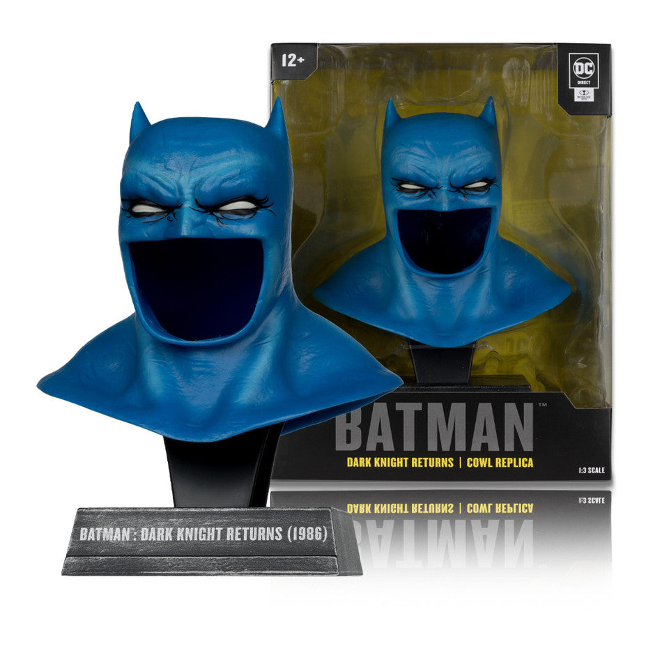 McFarlane: DC Direct - DC Comics: Batman (Dark Knight Returns) 1:3 Scale Cowl Prop Replica (W3) 17928