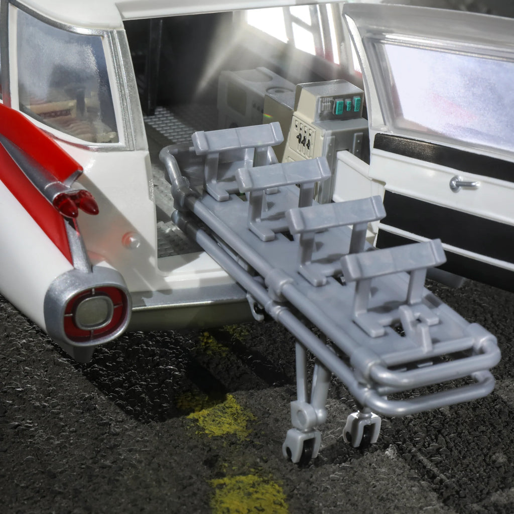 Ghostbusters Plasma Series Ecto-1 (1984) Action Vehicle (F9873) LOW STOCK