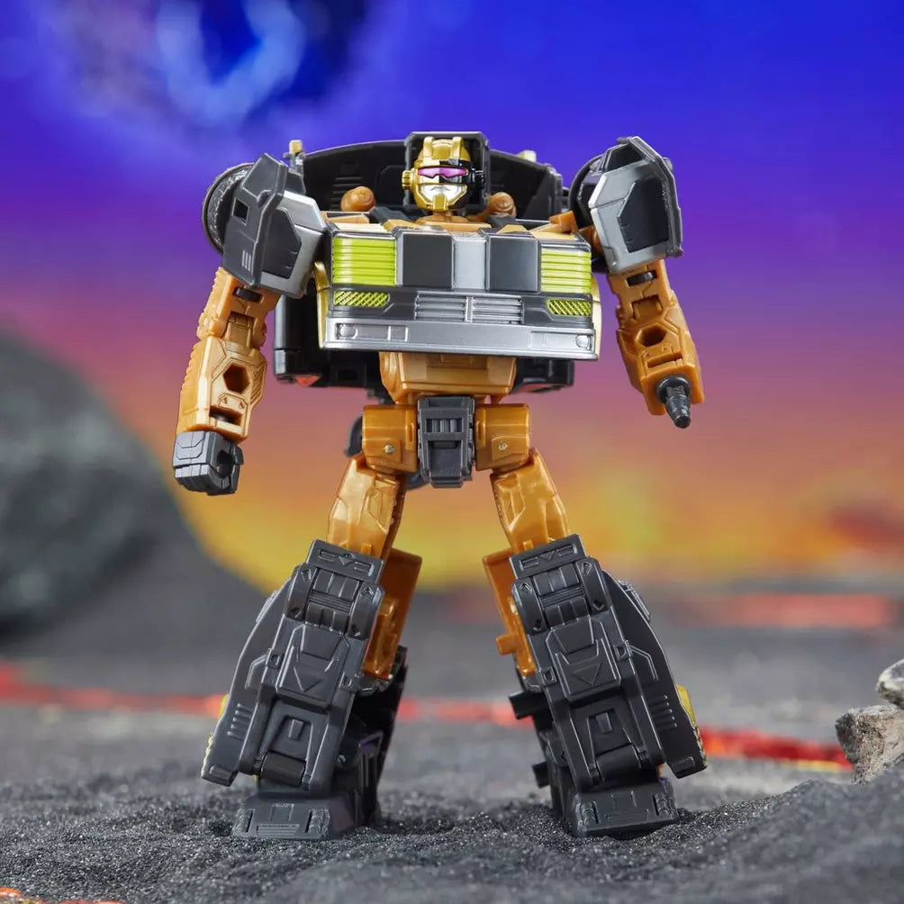 Transformers: Legacy United - Deluxe Class Star Raider Cannonball Exclusive Action Figure (G0231) LOW STOCK