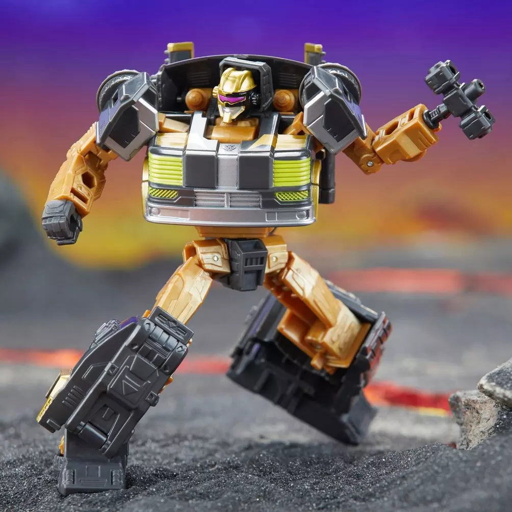 Transformers: Legacy United - Deluxe Class Star Raider Cannonball Exclusive Action Figure (G0231) LOW STOCK