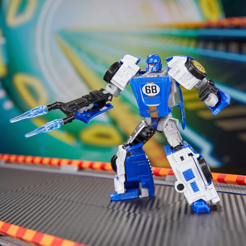 [PRE-ORDER] Transformers x Hot Wheels - Deluxe Class El Segundo Coupe Action Figure (G2221)