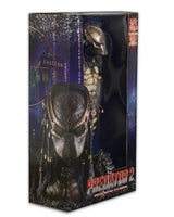 NECA - Predator 2 (1990) - Ultimate 1:4 Scale City Hunter Predator w/LED Lights Action Figure 51547