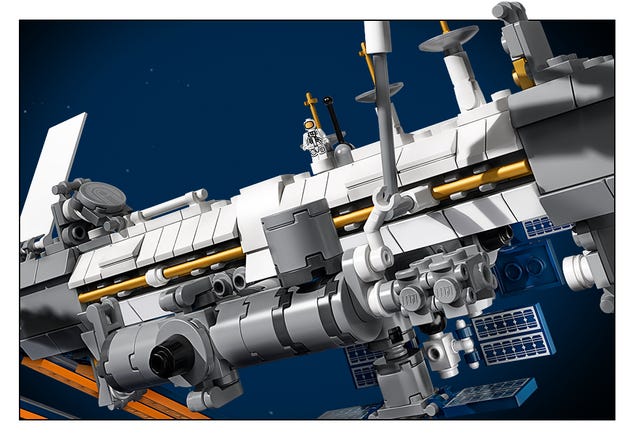 LEGO Ideas 029 - International Space Station (21321) Building Toy LOW STOCK