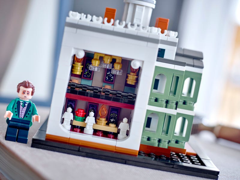 LEGO Disney - Mini Disney The Haunted Mansion (40521) Building Toy LOW STOCK