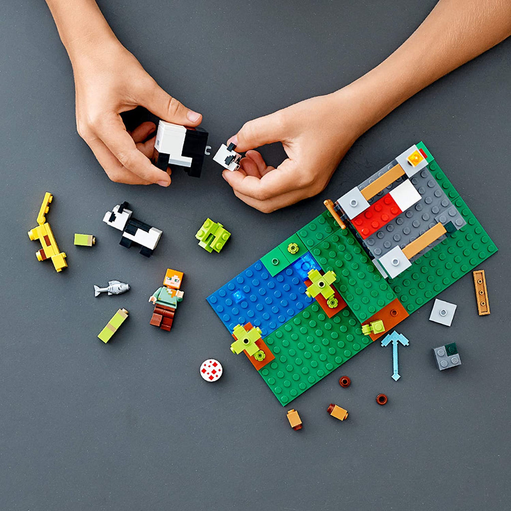 LEGO Minecraft - The Panda Nursery (21158) Building Toy LAST ONE!