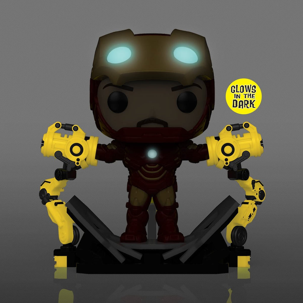 Funko Pop! Movies #905 - Iron Man MK IV with Gantry (Glow-in-the-Dark) Deluxe Vinyl Figure PX Exclusive 56772
