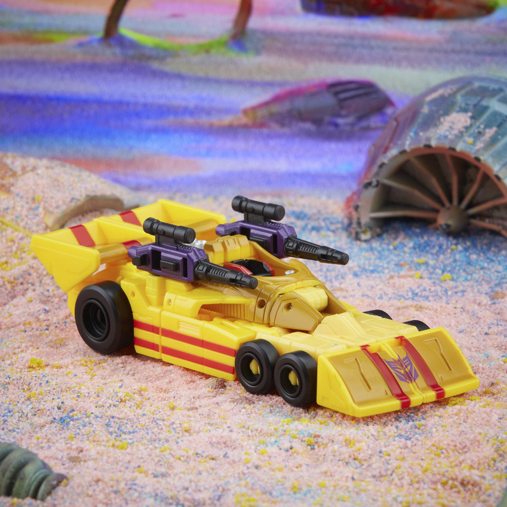 Transformers - Legacy - Deluxe Class Decepticon (Stunticon) Dragstrip Action Figure (F3020)