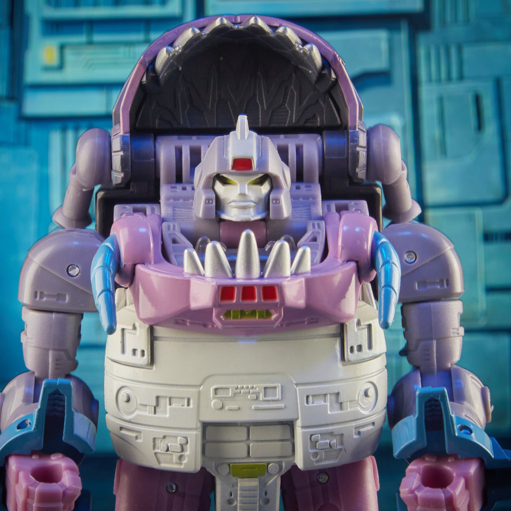 Transformers: Studio Series 86-08 - Transformers The Movie - Deluxe Class Gnaw Action Figure (F0786) LOW STOCK