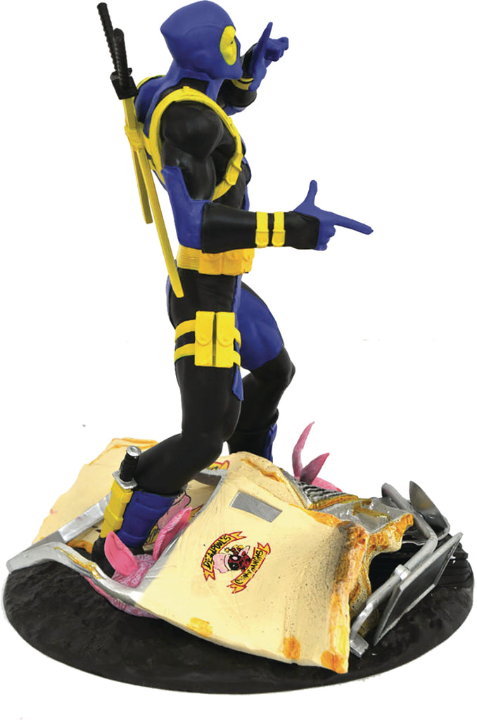 Marvel Gallery - Deadpool (X-Men Uniform Taco Truck Edition) - PX Exclusive Statue (83583) LOW STOCK